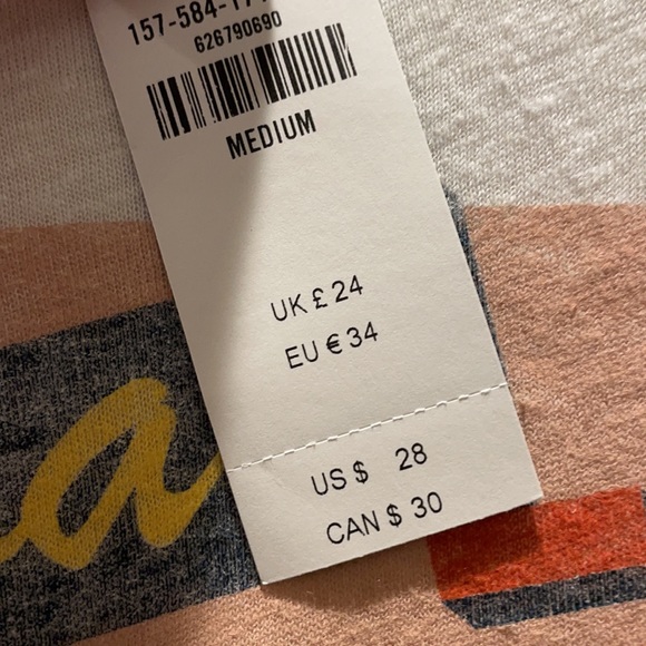 Abercrombie & Fitch women’s Tshirt size medium - Picture 3 of 3